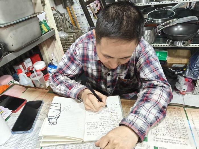 教育局称女童被泼开水系恶作剧