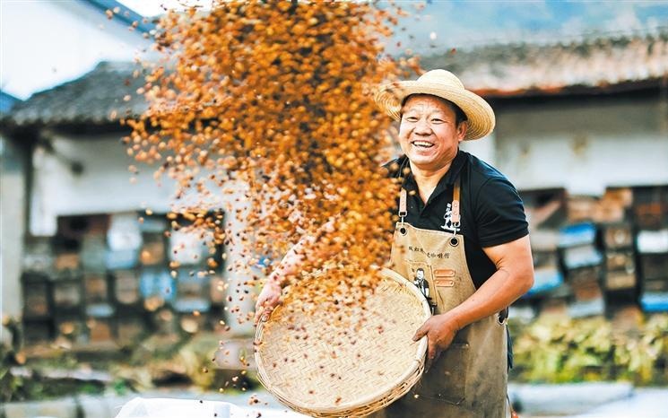 年轻人开始抛弃优衣库