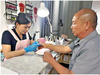 岚图知音上市万元起